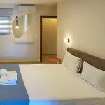 Zinozis Apartment