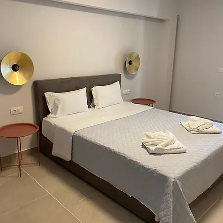 Zinozis Apartment *