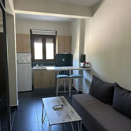 Zinozis Apartment